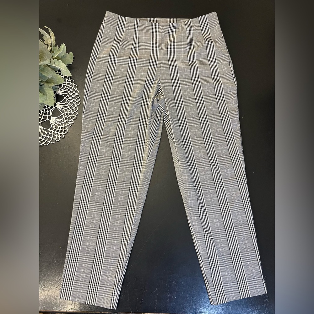 Time & Tru Black White Checkered Stripe Crop Ankle Career Pants Sz 18 Stretch